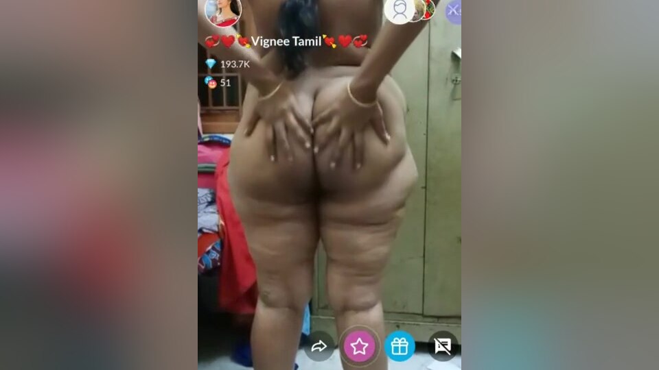 Today Exclusive- Sexy Desi Bhabi Vignee Tamil Private Tango Show