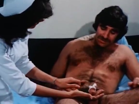 Linda Lovelace, Harry Reems, Dolly Sharp in classic porn scene