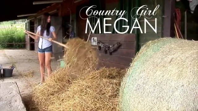 Megan Cox masturbates outdoors. See her getting hot in the h